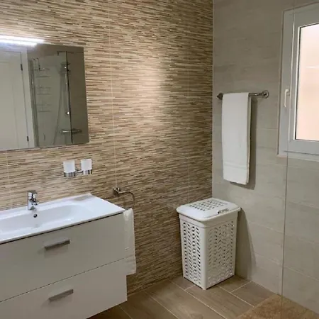 Casa vacanze Mit Privatpool Fuer 4 Personen Ca 120 Qm In Calp, Valencia Costa Blanca *